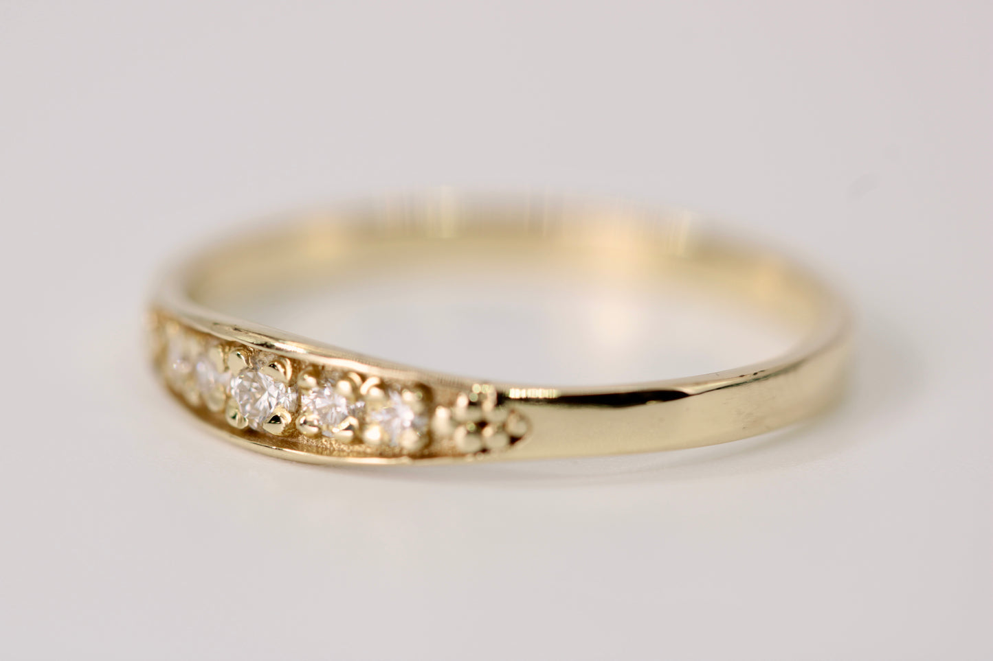 Rose Ring - 5 Diamond Gold Band