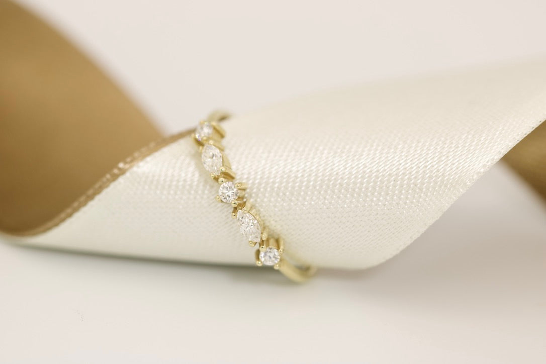 Mariah Ring - Marquise and Round Diamonds Stackable Ring