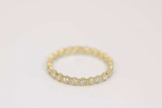 Sophia Ring - Stackable Honeycomb Gold Diamond Eternity Band