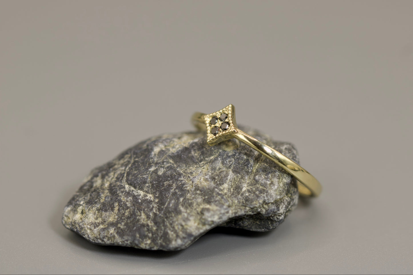 Hanna Ring - Dainty Gold and Black Diamond Ring